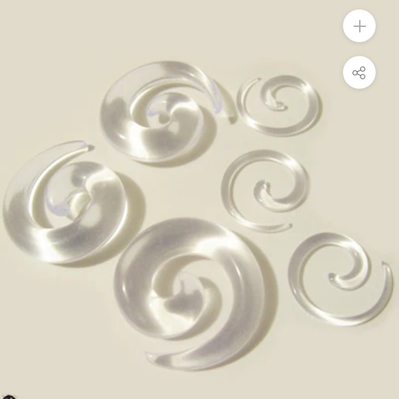 Swirly Earrings🌀🌀 - Picture 3 of 5